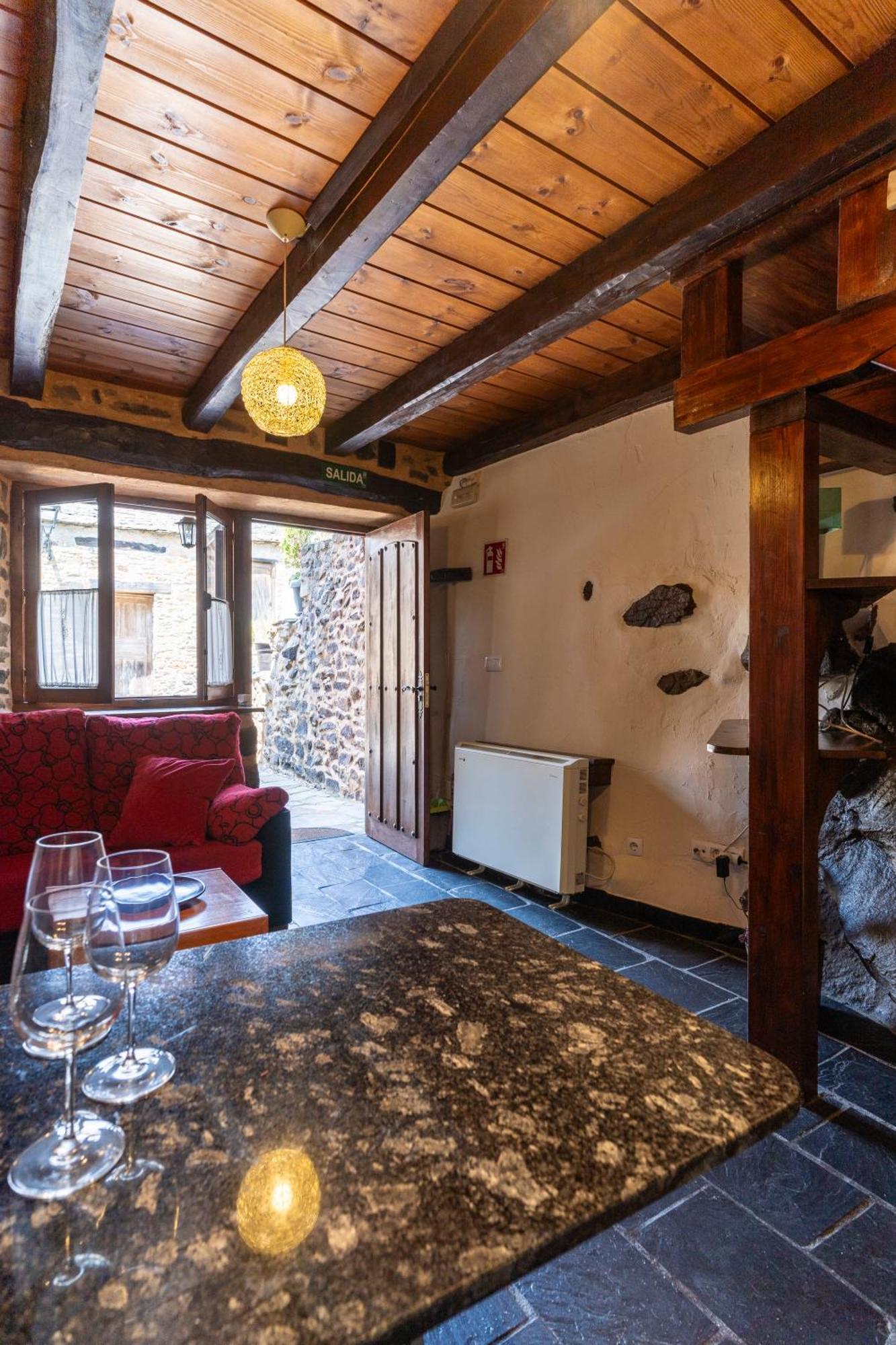 Casa De Turismo Rural Sardom3 Bembibre  Luaran gambar