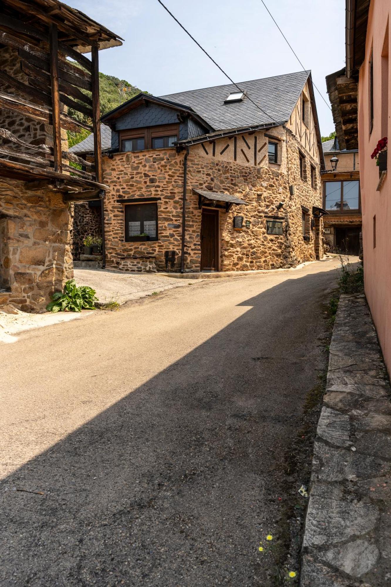 Casa De Turismo Rural Sardom3 Bembibre  Luaran gambar